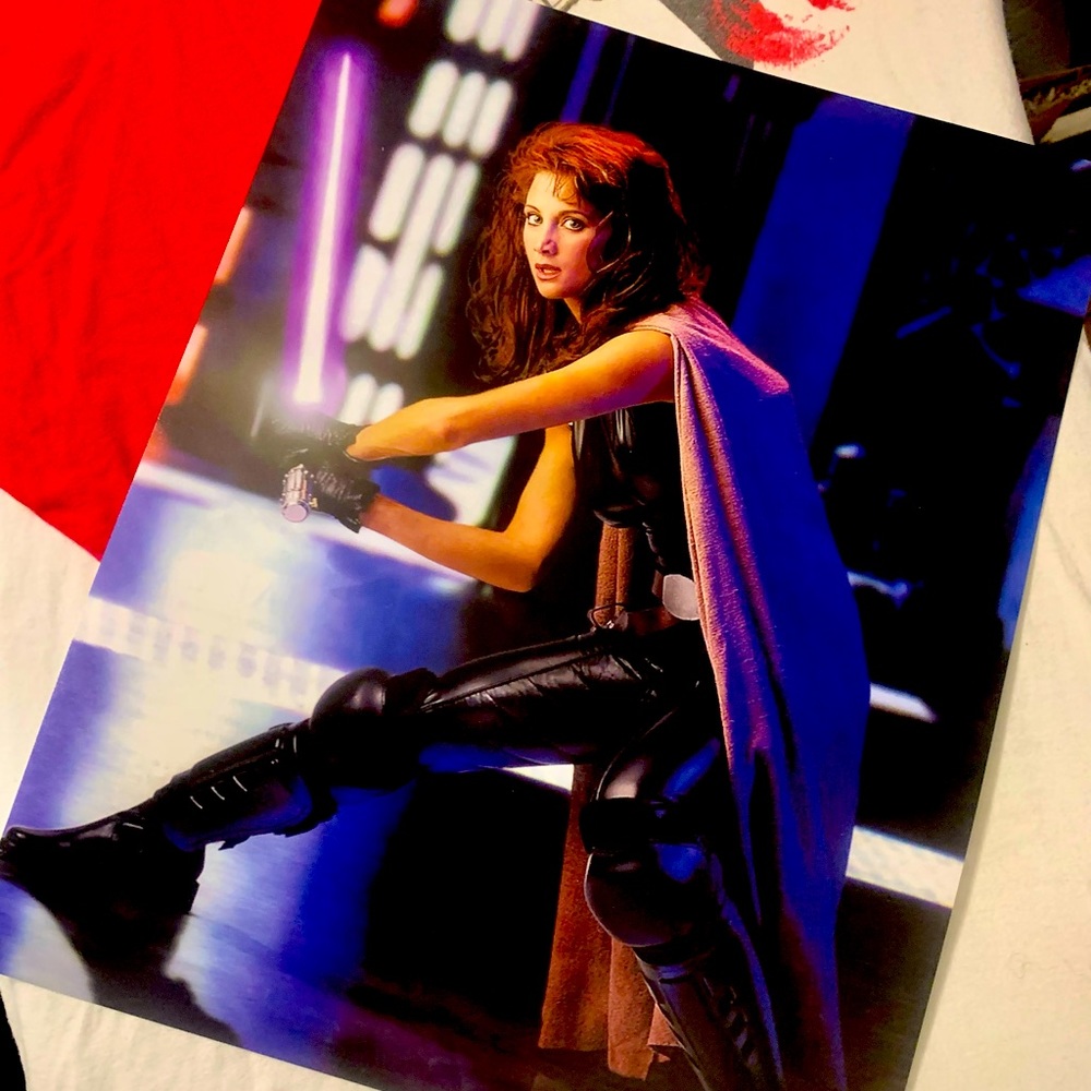 11x14  Mara Jade oversized print.